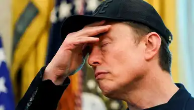 Musk'ın Starship Roketleri: Patlamalar ve Mars Hayali!