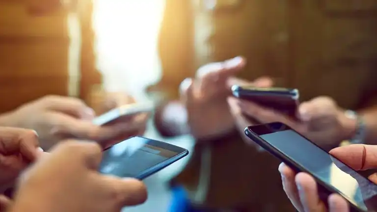 Mobil İnternet Kullanımı Rekor Kırdı: %60'ın Üzerinde!
